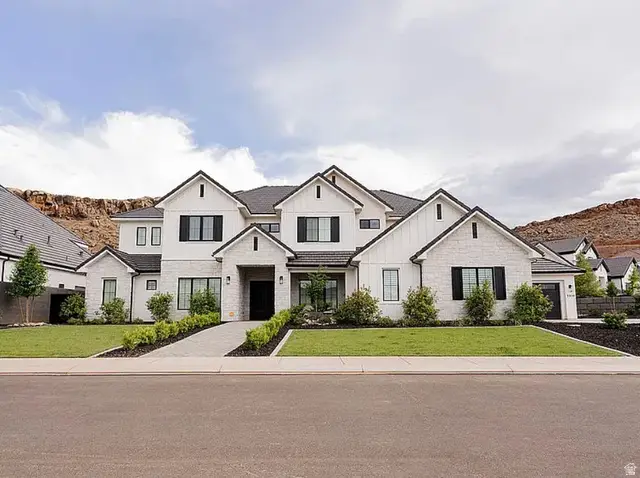 3318 E Live Oak Dr, Saint George, UT 84790 - #3