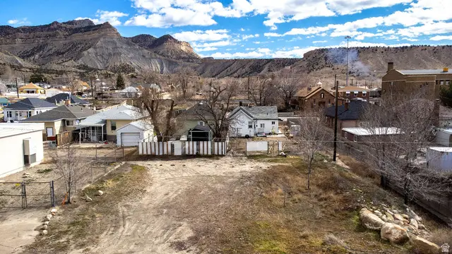 10 S 100 W, Helper, UT 84526 - #2