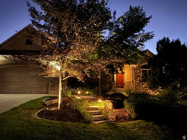 4488 Summerwood Dr, Bountiful, UT 84010 - #3