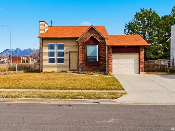 5622 S 2950 W, Roy, UT 84067