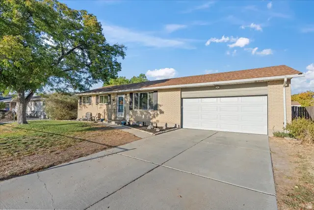 3492 W Ridgecrest Dr, Taylorsville, UT 84129 - #2