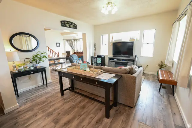 274 N 300 W, Malad City, ID 83252 - #2