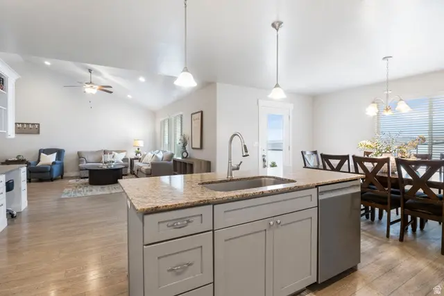 9913 N Outlook Way, Eagle Mountain, UT 84005 - #3