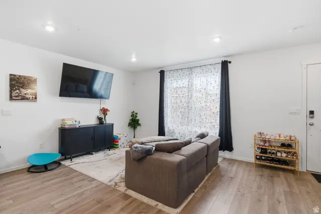 1796 N Blue Iris Ave, Tooele, UT 84074 - #2