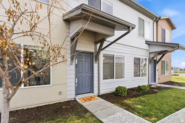 421 E Penny Ln, Clearfield, UT 84015 - #2