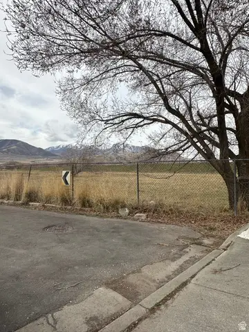 8084 W Melville Dr S, Magna, UT 84044 - #2