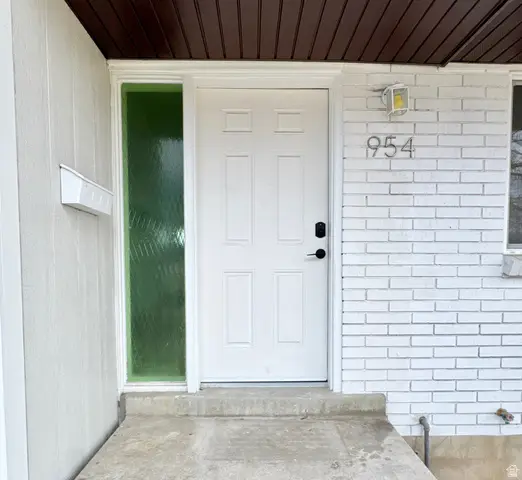 954 E Carnation Dr, White City, UT 84094 - #2