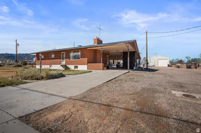 36 W 1420 N, Sigurd, UT 84657 - #2