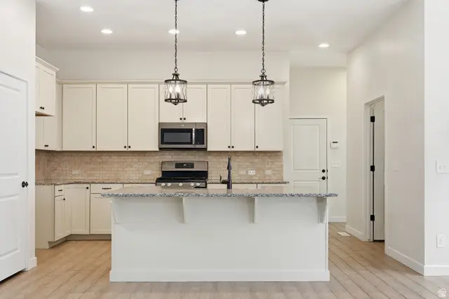 11383 S New Bern Way, South Jordan, UT 84009 - #3