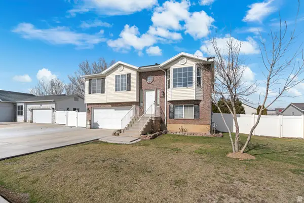 2058 W 1570 N, Clinton, UT 84015