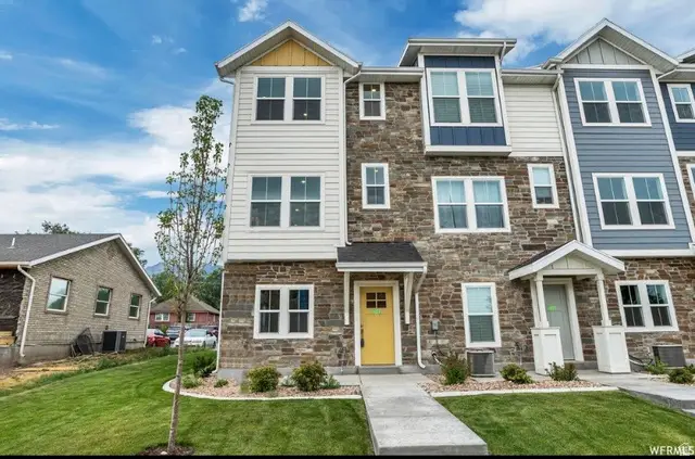 327 W Main St #14, Santaquin, UT 84655 - #1