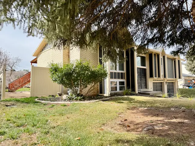 4685 Porter Ave, South Ogden, UT 84403 - #3