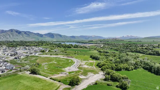 888 W 85 S #11, Hyrum, UT 84319 - #2