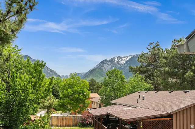 2163 E Borg Dr, Sandy, UT 84092 - #2