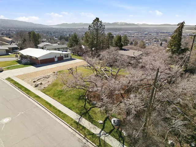 1159 N Oakridge Dr #107, Centerville, UT 84014 - #2