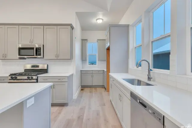 7628 S Clipper Hill Rd W #303, West Jordan, UT 84081 - #2