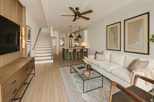 11321 S Lake Run Rd #111, South Jordan, UT 84009