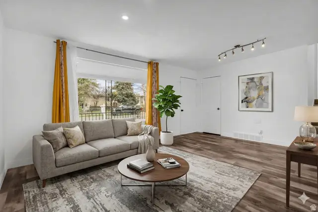 3052 S Cortney Dr, West Valley City, UT 84120 - #3