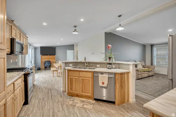 3529 Mira Loma St S, West Valley City, UT 84119