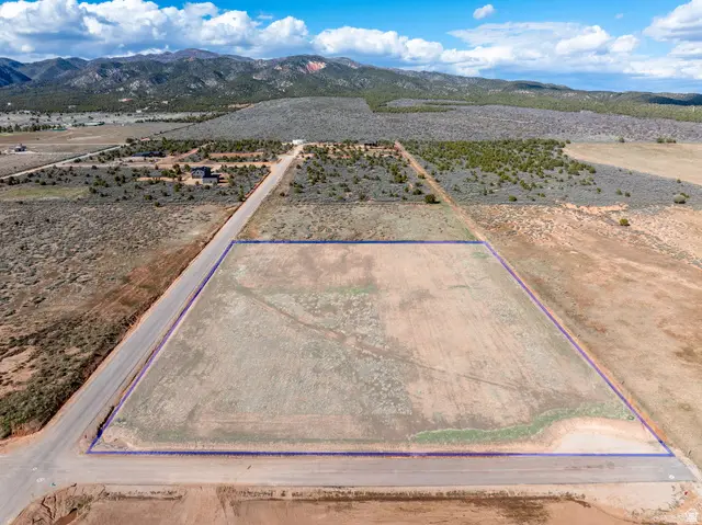 1705 E 460 N #18, New Harmony, UT 84757 - #3