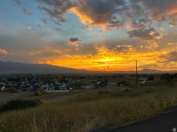 164 N 500 E #34, Millville, UT 84326