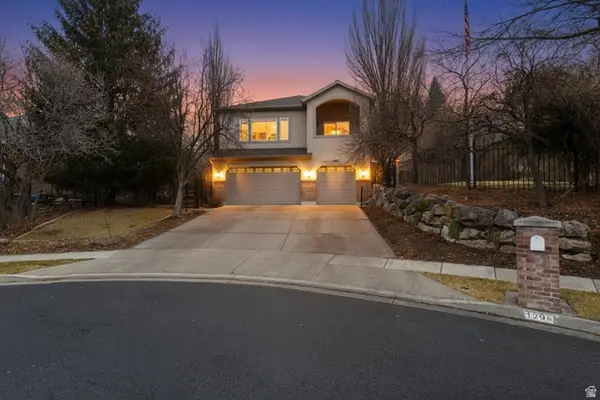 1296 E Oakwood Cir N, Alpine, UT 84004