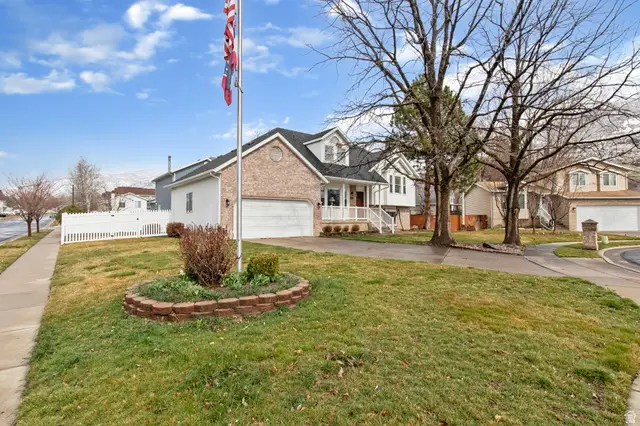 23 Cave Hollow Cir S, Farmington, UT 84025 - #3