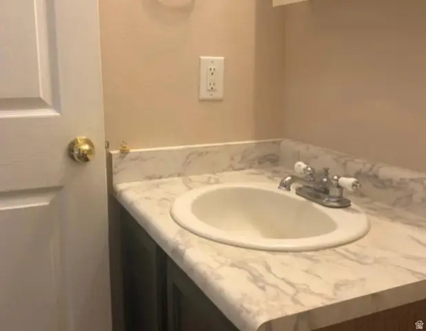 8053 W Copperfield Pl S #11, Magna, UT 84044 - #3