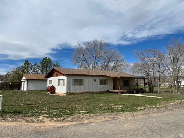 15 N 450 E, Escalante, UT 84726 - #2