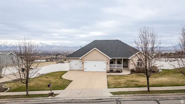 2827 Viewcrest Cir, North Logan, UT 84341 - #3