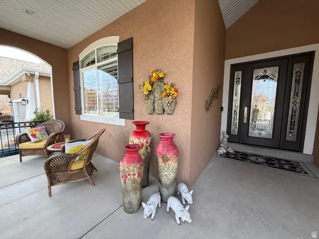 1475 W Iron Port Dr, South Jordan, UT 84095 - #3