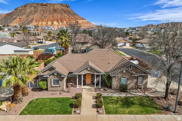 1045 S Red River Rd E, Washington, UT 84780 - #2