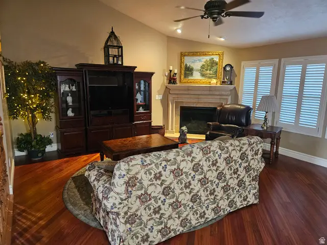 6453 S Fremont Peak Cir, Taylorsville, UT 84129 - #3