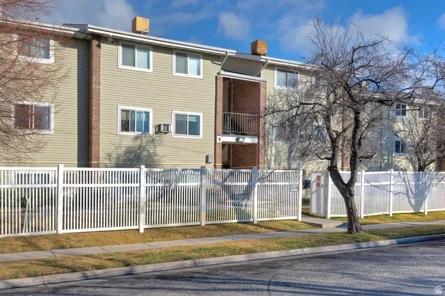 217 Foss St W #D201, Salt Lake City, UT 84104 - #2