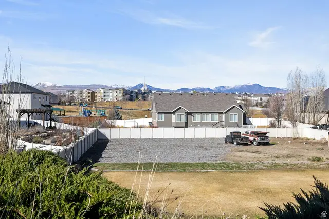 11010 S Lucas Ln, South Jordan, UT 84095 - #3