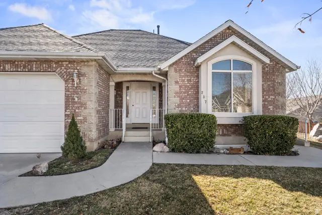237 S Ridgeview Dr, Orem, UT 84058 - #1
