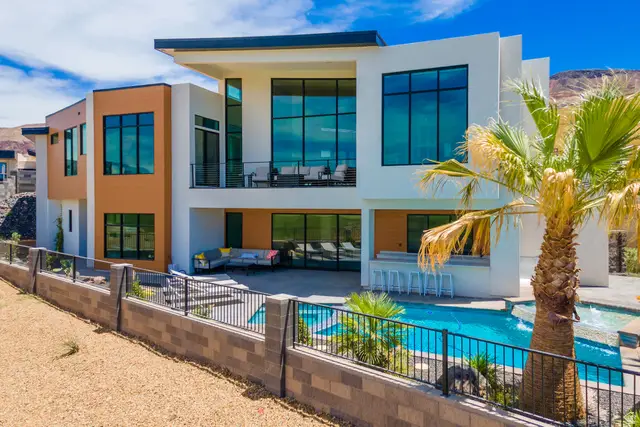 3606 S Cypress Rd, Hurricane, UT 84737 - #1