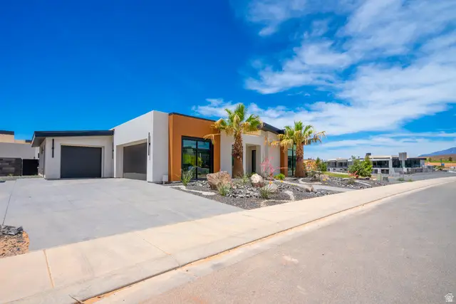 3606 S Cypress Rd, Hurricane, UT 84737 - #2