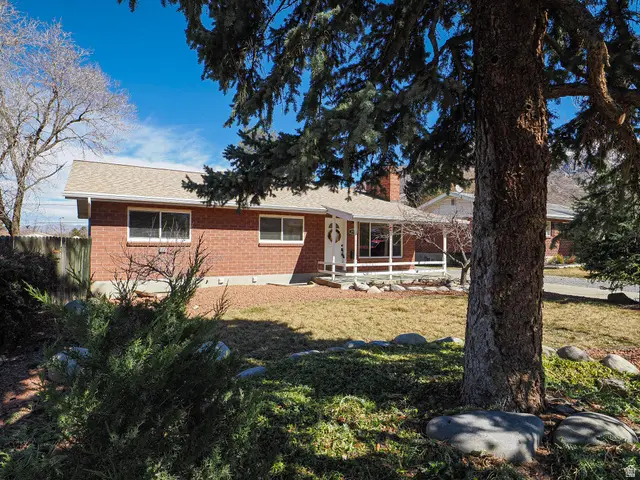 2425 E 6660 S, Cottonwood Heights, UT 84121 - #2