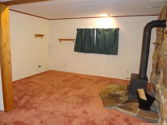 1456 W 570 N, Clinton, UT 84015 - #2