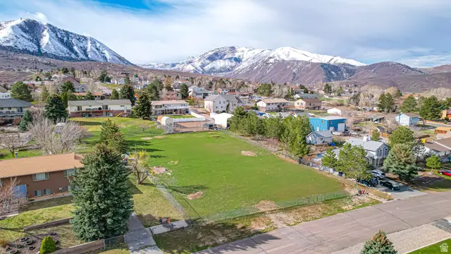 650 E Bridger Ln, Elk Ridge, UT 84651 - #3