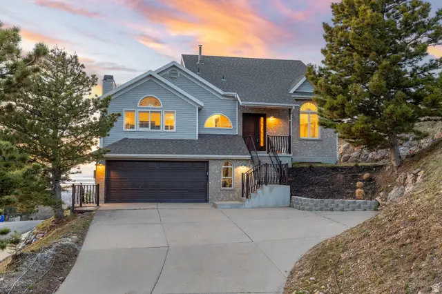 993 E Canyon Creek S, Bountiful, UT 84010 - #2