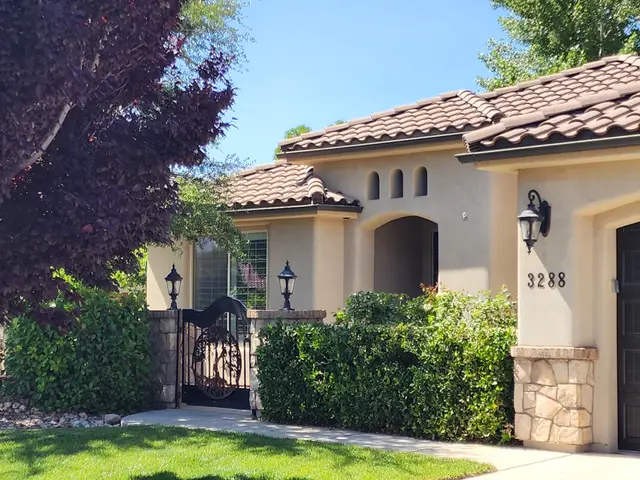 3288 W 2570 S, Hurricane, UT 84737 - #2