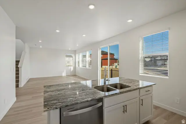 892 N 260 E #202, Santaquin, UT 84655 - #3