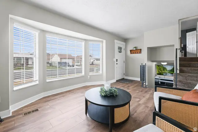 3615 S Deann Dr, West Valley City, UT 84128 - #3