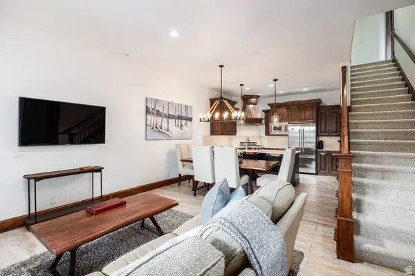 4338 Willow Draw Rd #1103, Park City, UT 84098