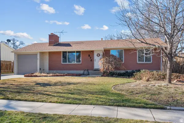 876 E Chariot Dr, Sandy, UT 84094