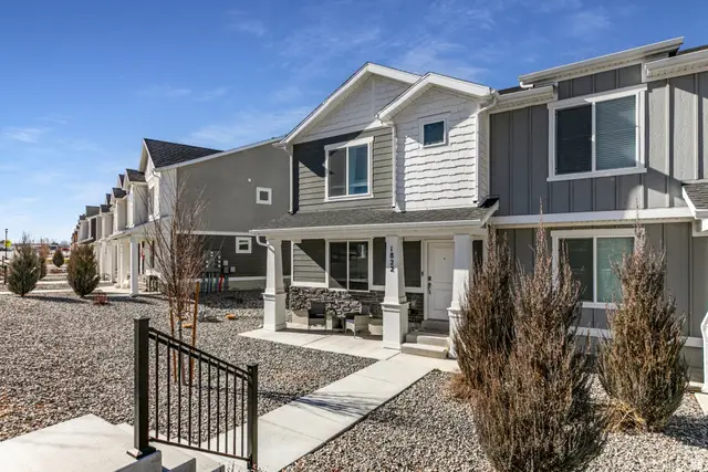 1822 N Blue Iris Ave #1055, Tooele, UT 84074 - #3