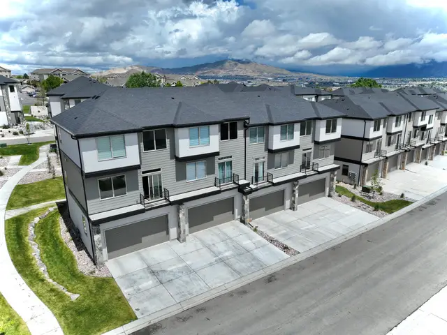 158 W Harvest Ln, Saratoga Springs, UT 84045 - #3