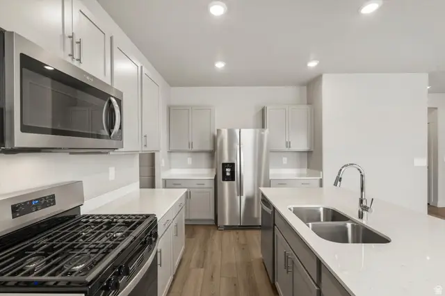 907 N 260 E #228, Santaquin, UT 84655 - #1